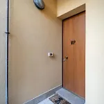 Guesthost - Cozy Two Floors Flat Apartment *